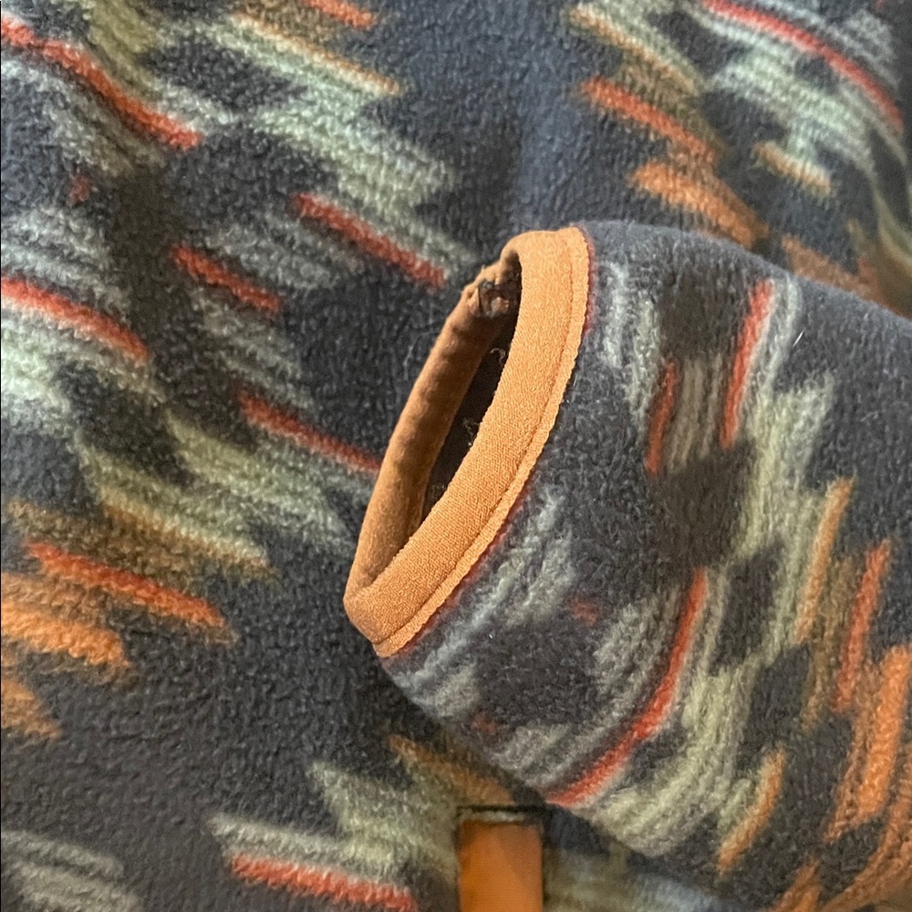 Cinch Women’s Multicolor Aztec Button Pullover - image 8